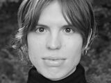 Schwarz-weißes Portraitfoto von Liola Mattheis.