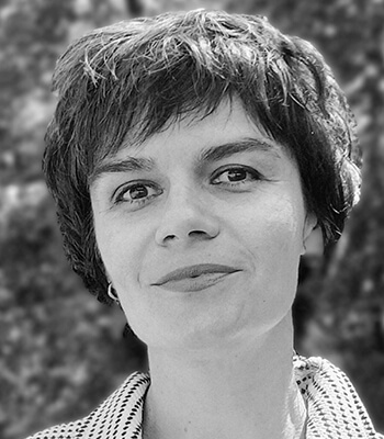 Black and white portrait of Tania Arcimovich.